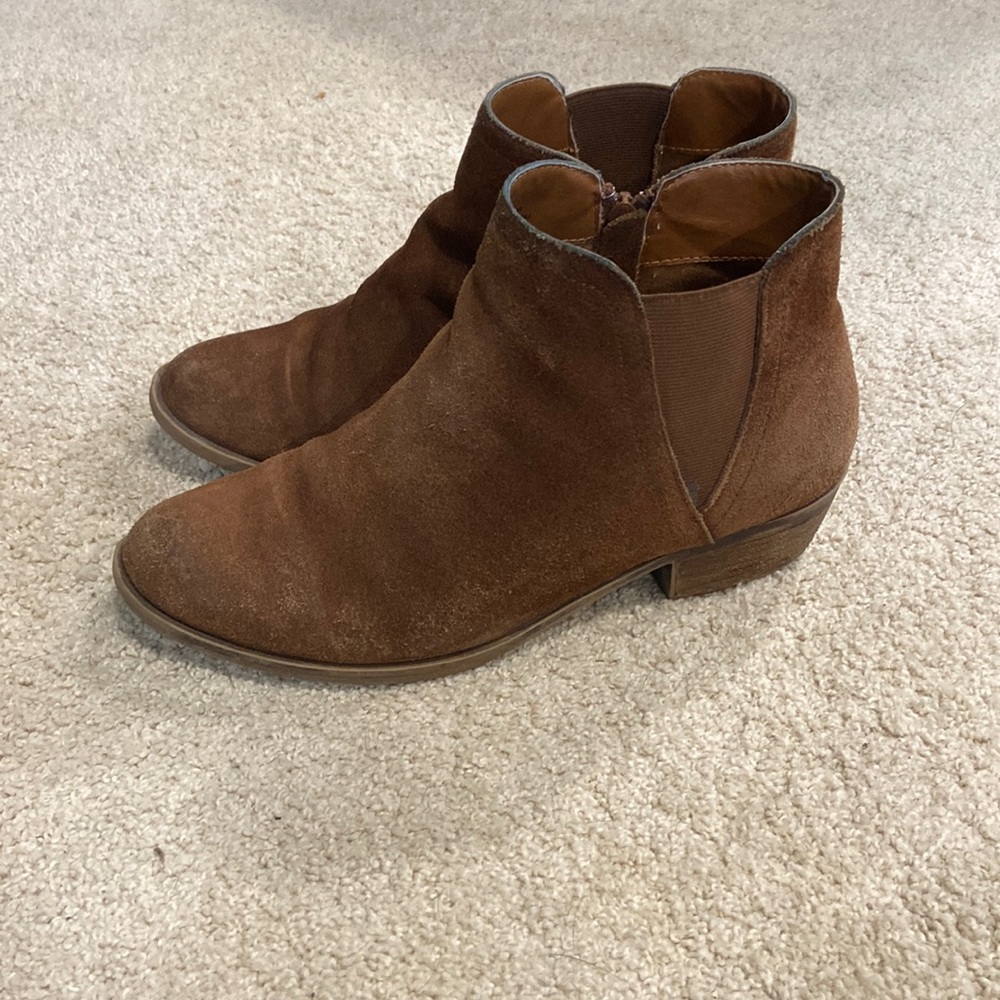 Kensie brown ankle booties